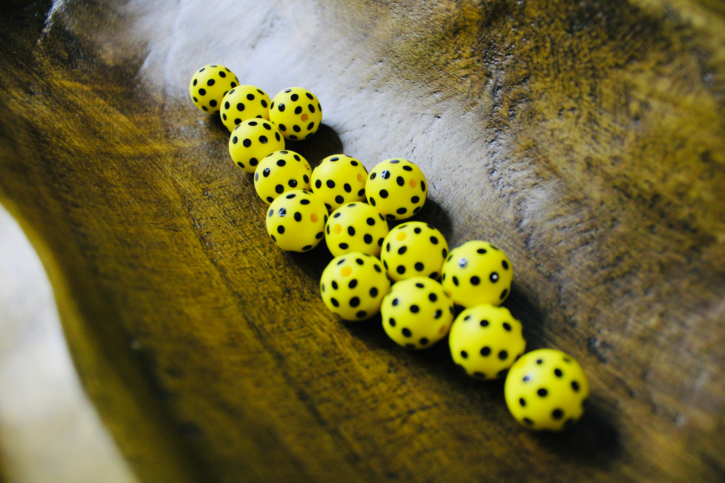 Yellow Dot 15mm Printed Silicone Bead Yellow Black