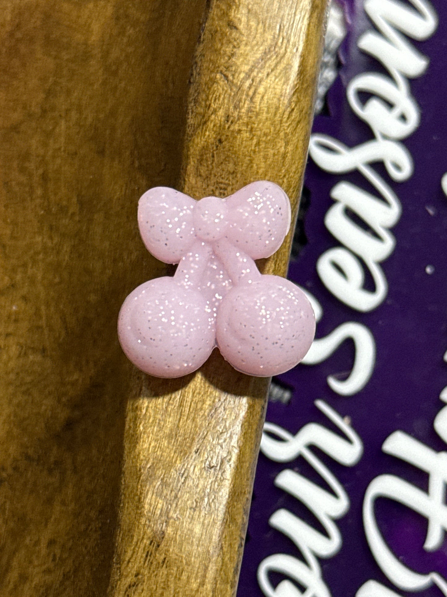 Lot 1 Silicone Focal Bead