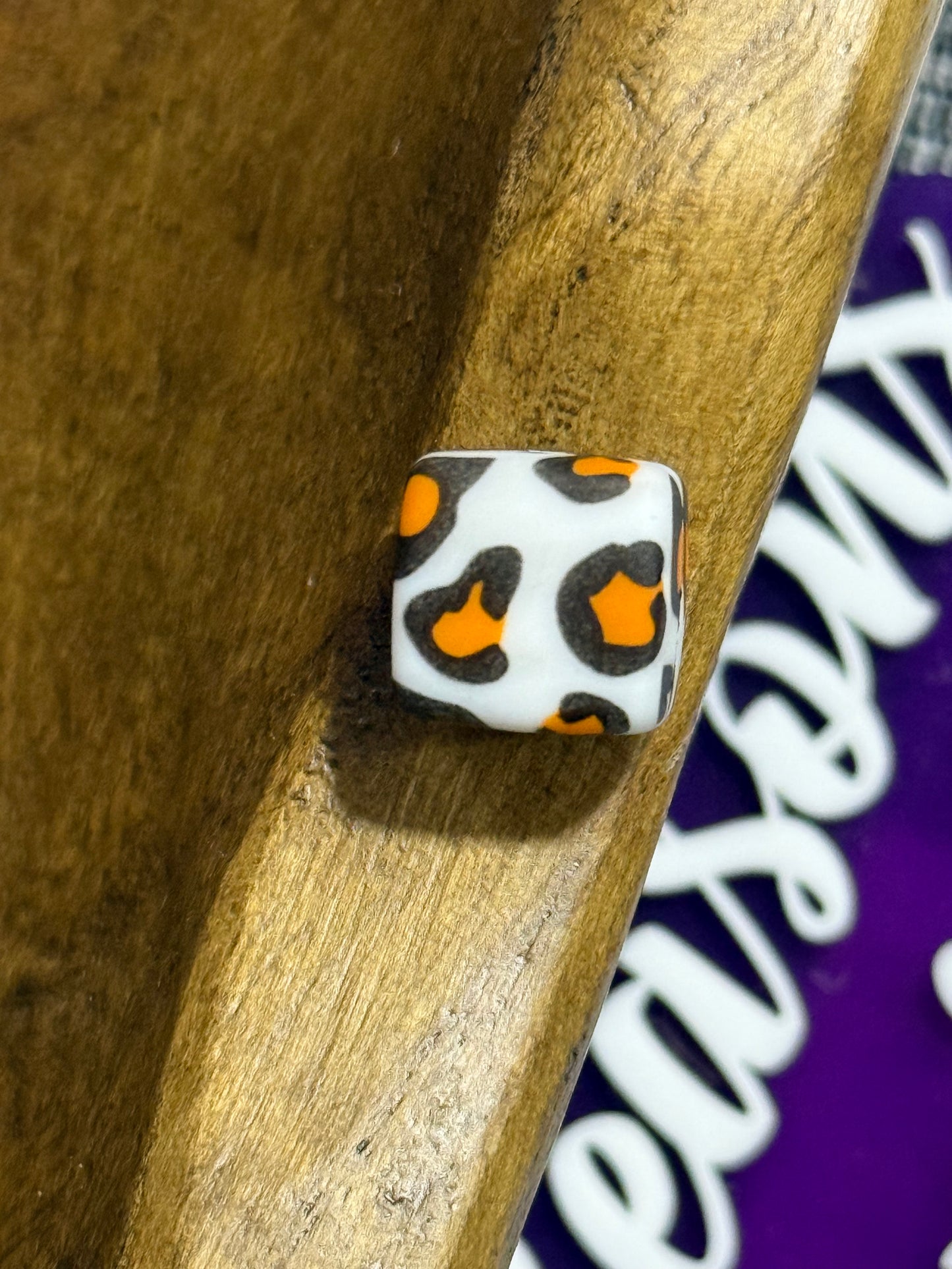 13.5mm Square Printed Silicone Bead