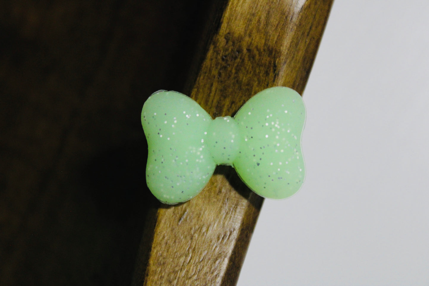 Glitter Glow In The Dark Bow Multiple Color Options Silicone Focal Bead