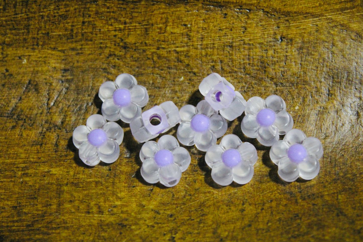 Sunshine Daisy 12mm Spacer Bead 30 Count Bead Bag Yellow Or Purple