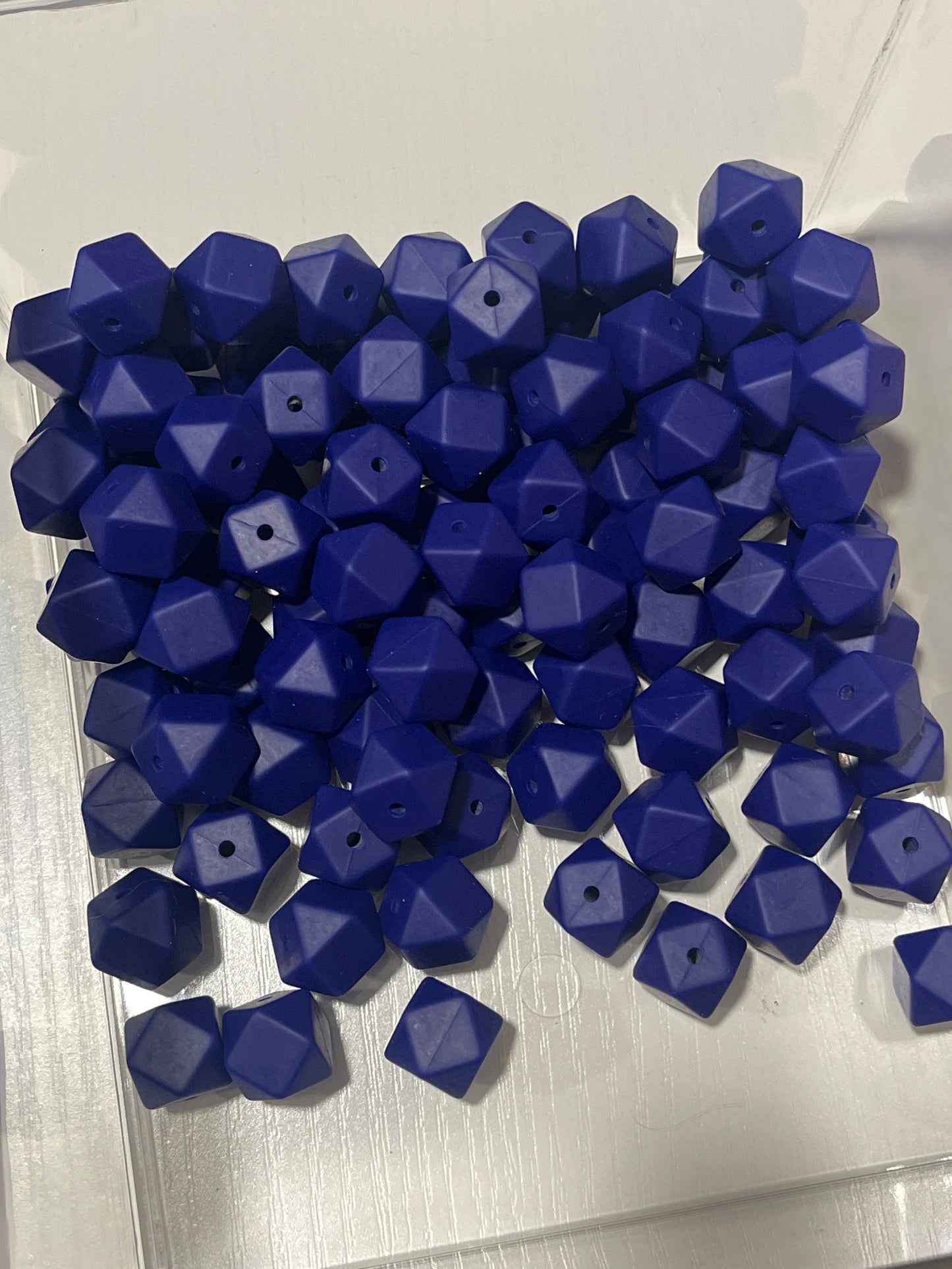 15 count 14mm Hexagon Silicone Solid Color Bead