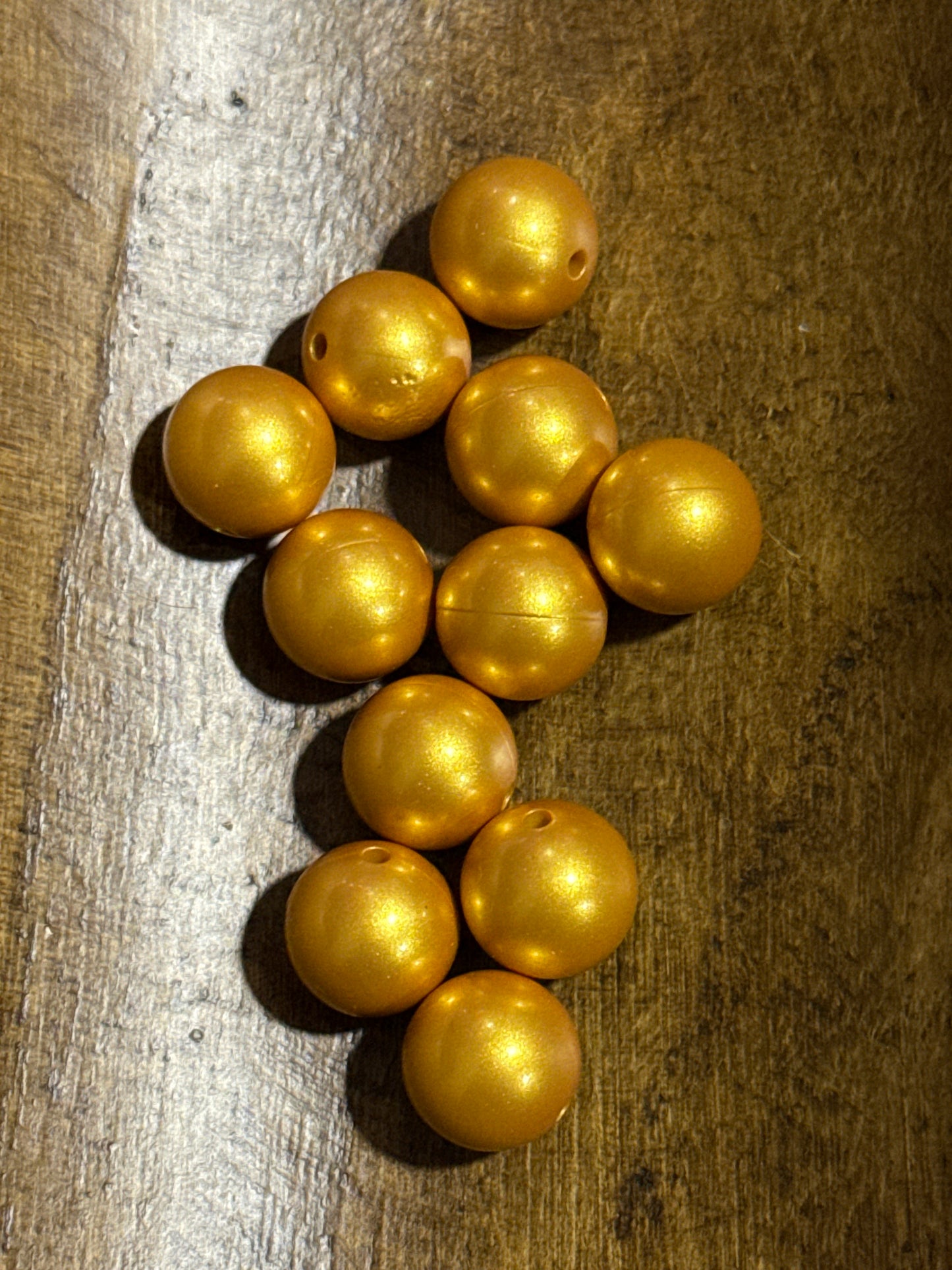 Opal 15mm Silicone Round Bead Glitter Bead