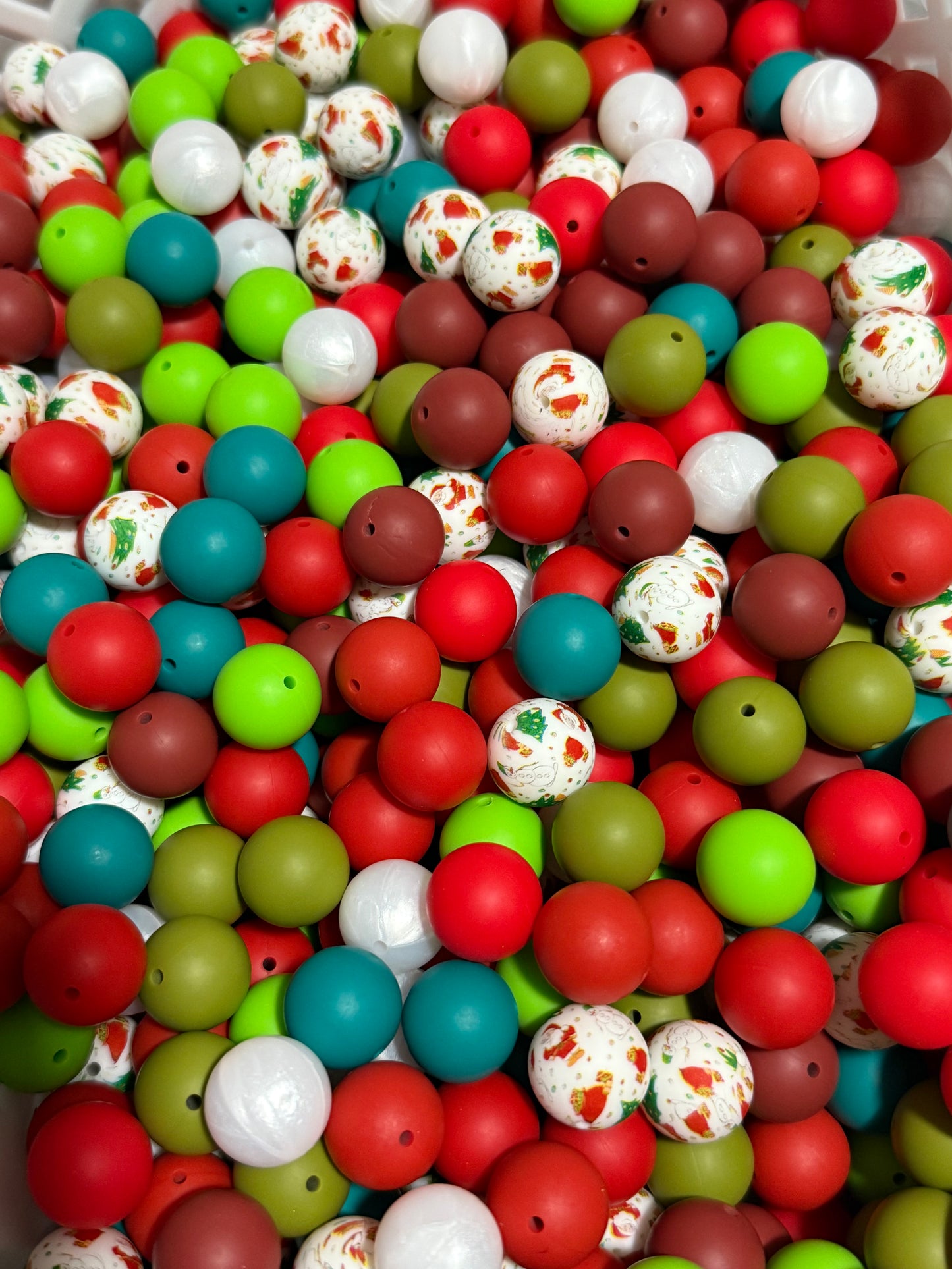 Christmas 19mm Silicone Bead Mix