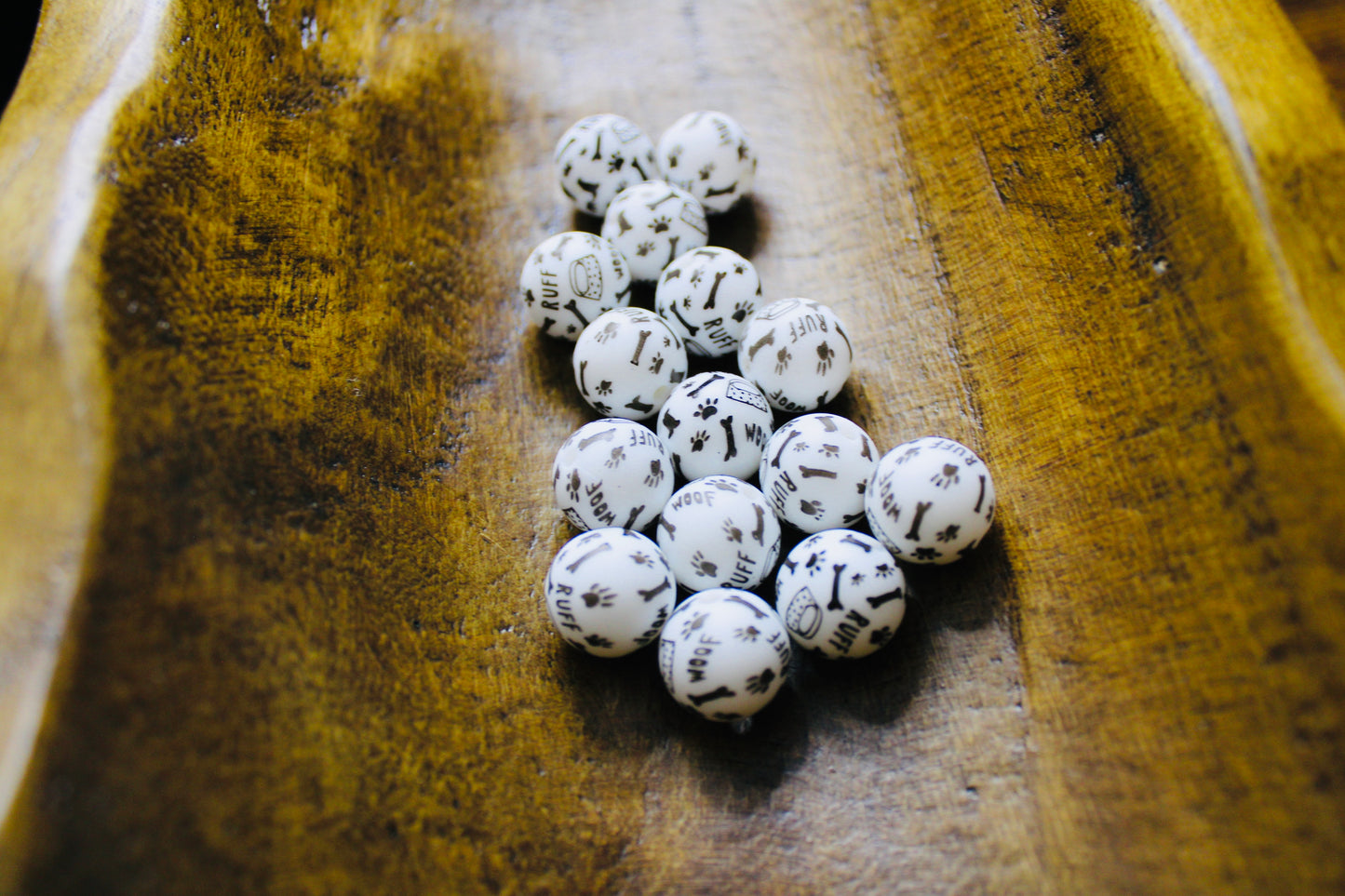 Dog Bone Printed 15mm Printed Silicone Bead Black And White