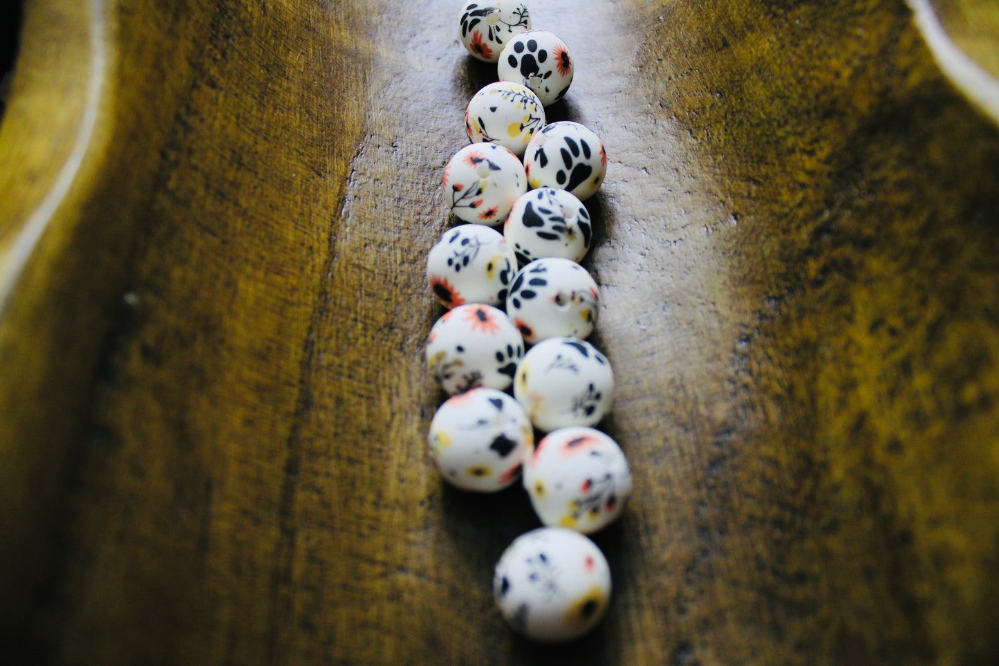 Paw Print 15mm Silicone Printed Bead Coral White Black