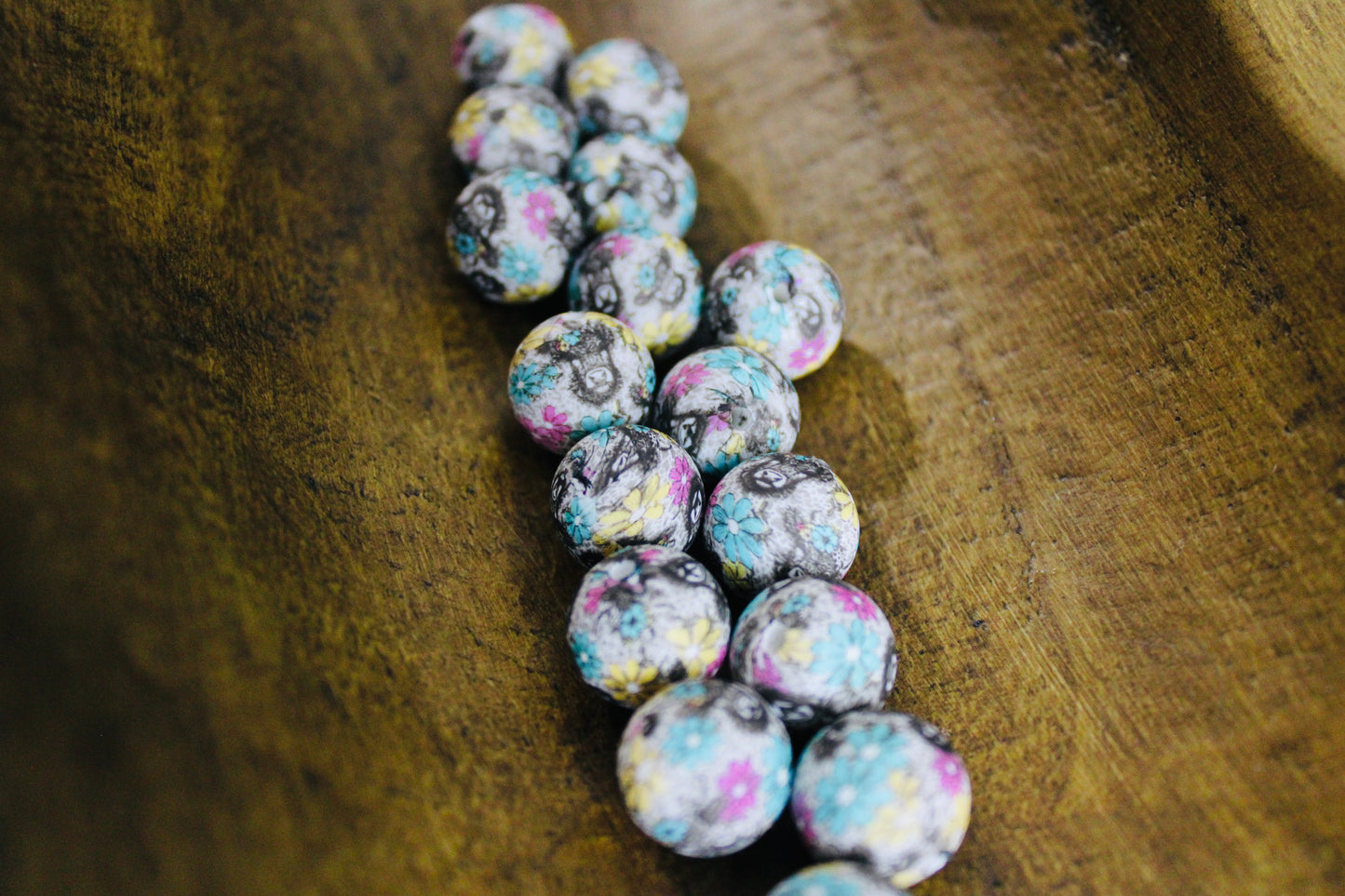 Pretty Cow 15mm Printed Silicone Bead Black White Turquoise Yellow Violet