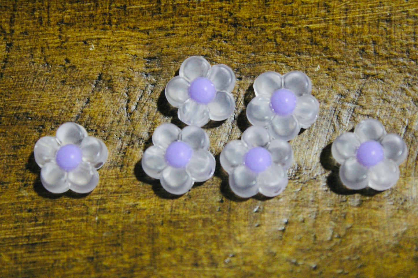 Sunshine Daisy 12mm Spacer Bead 30 Count Bead Bag Yellow Or Purple