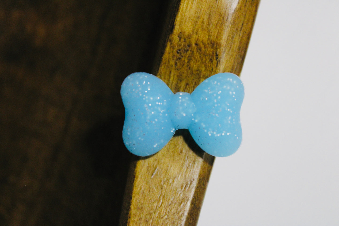 Glitter Glow In The Dark Bow Multiple Color Options Silicone Focal Bead