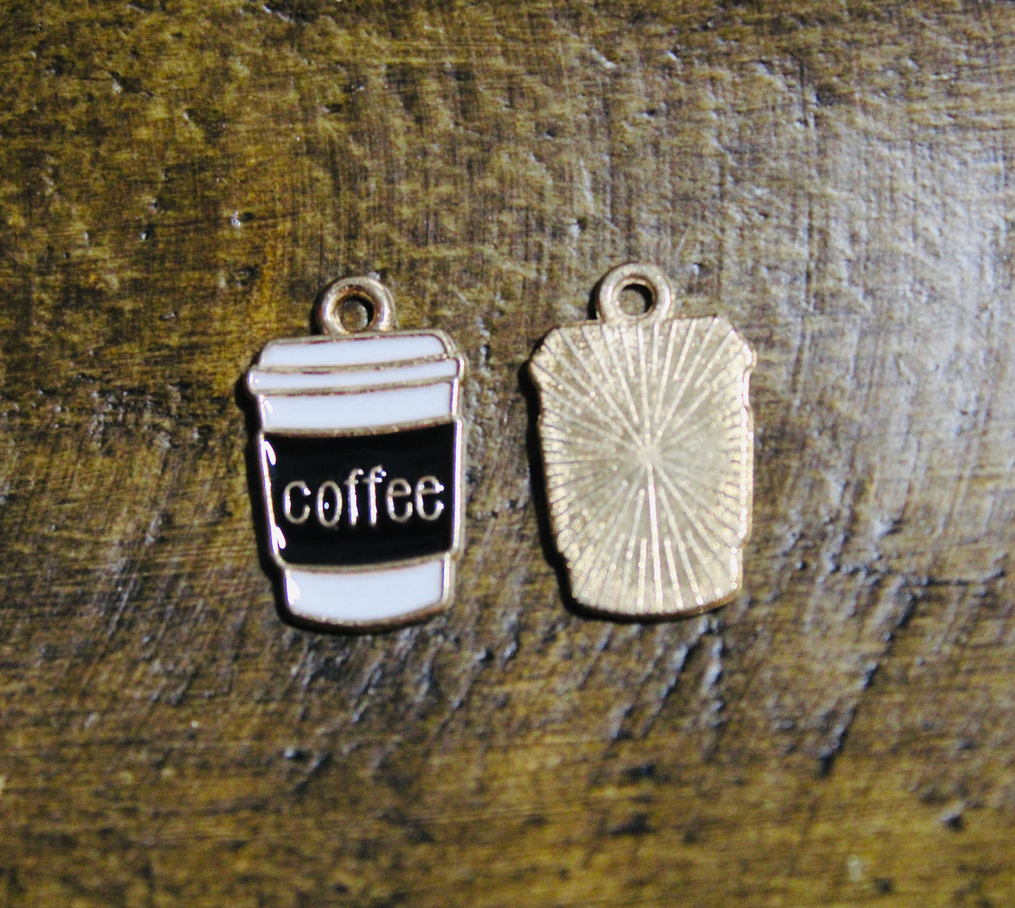 10 Count Pack Charms Palm Trees Or Cardinals
