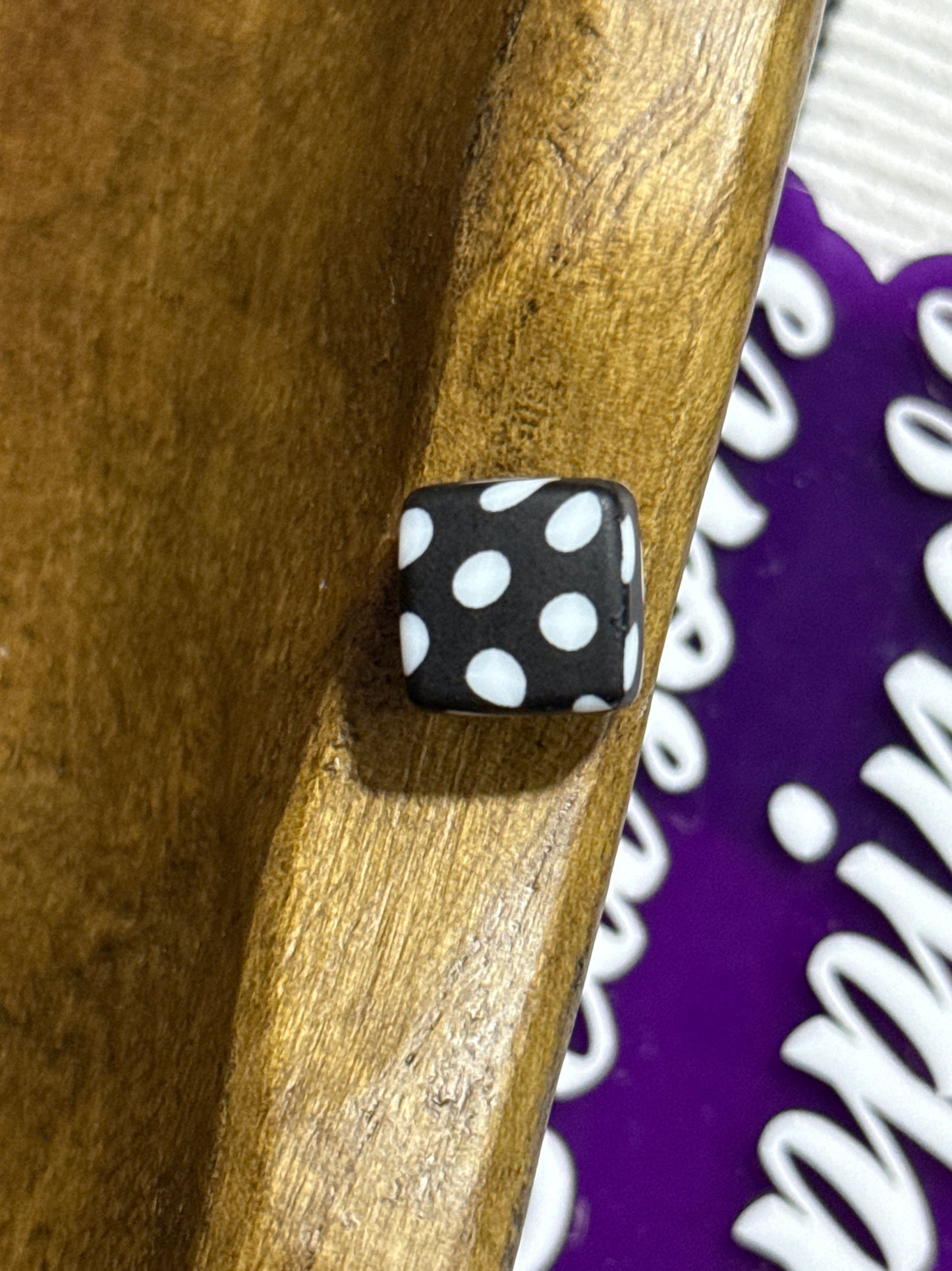 13.5mm Square Printed Silicone Bead