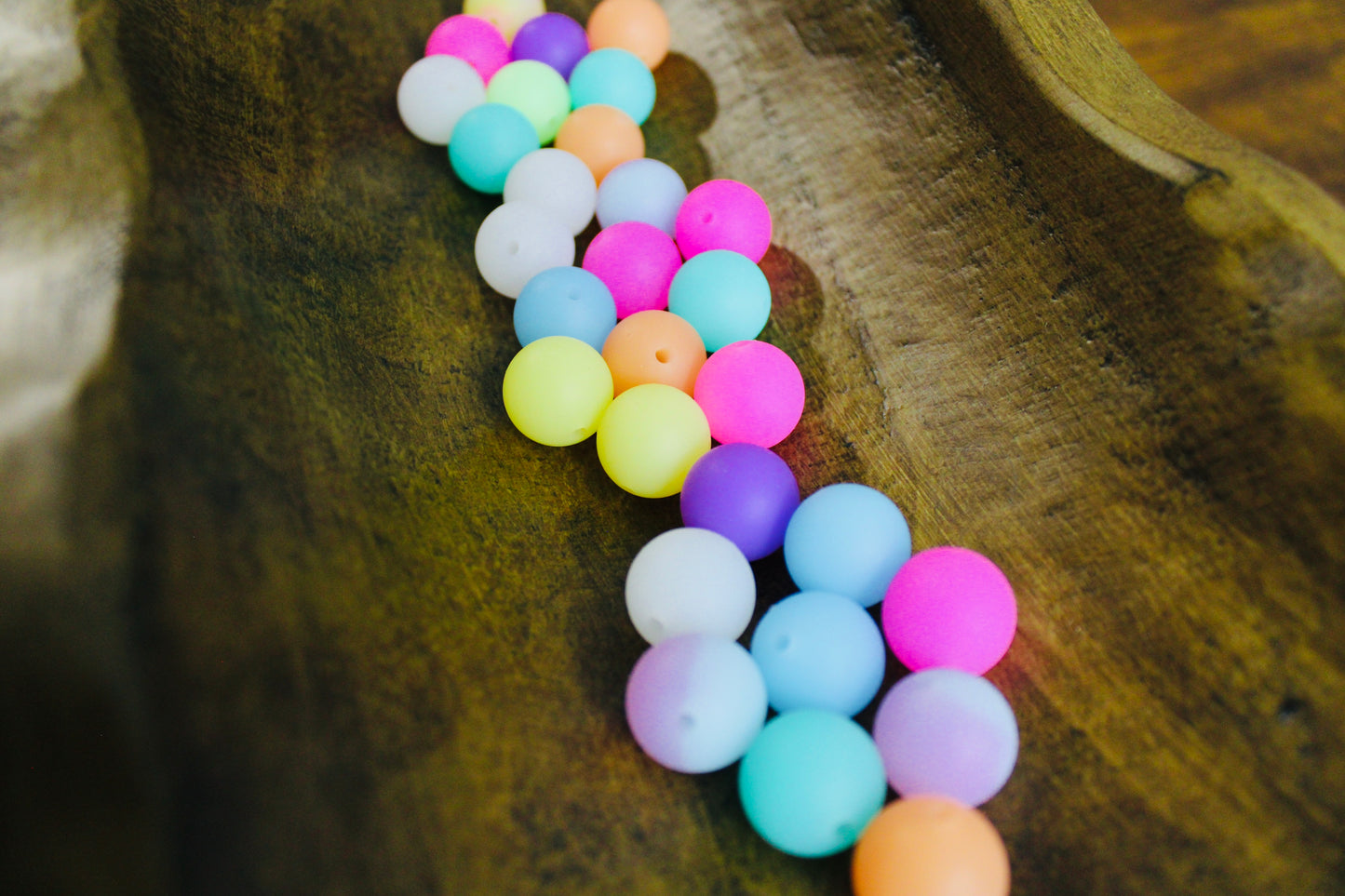 Neon Glow In The Dark 15mm Silicone 20 Count Bead Mix