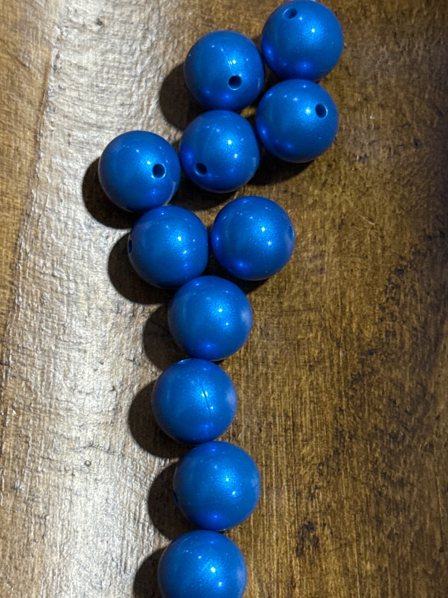 Opal 15mm Silicone Round Bead Glitter Bead