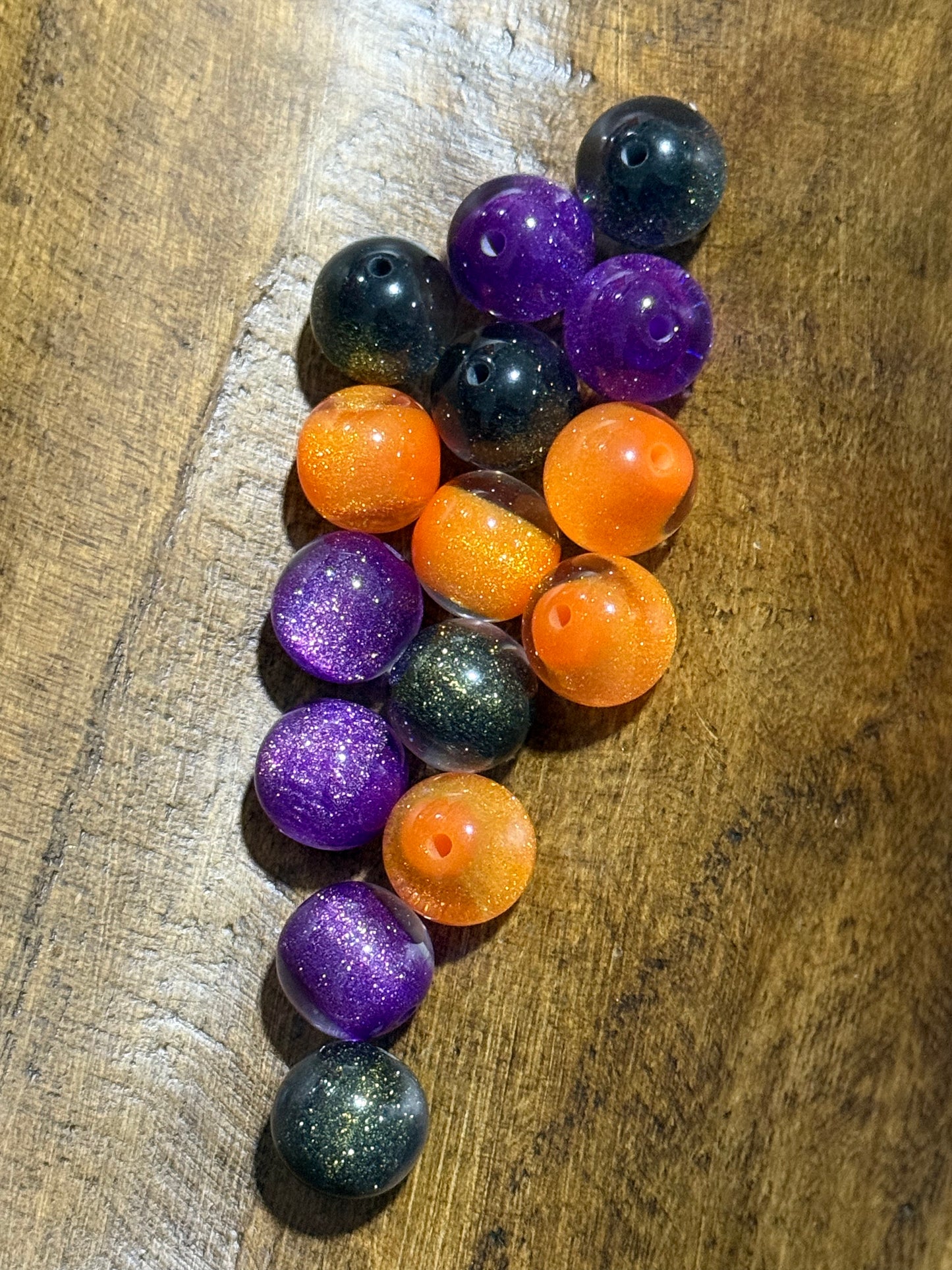 16mm Round Acrylic Bead Halloween Or Christmas 15 Count Bead Mix