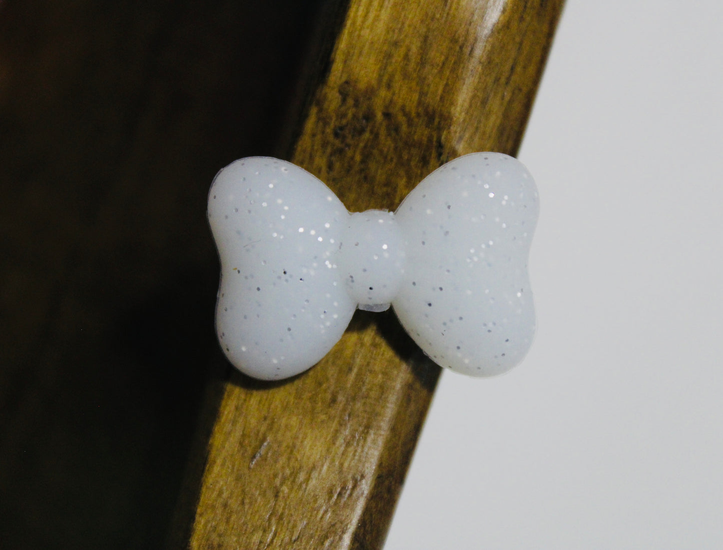 Glitter Glow In The Dark Bow Multiple Color Options Silicone Focal Bead