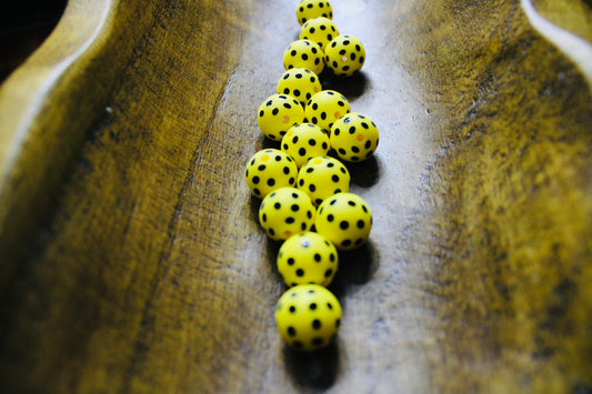 Yellow Dot 15mm Printed Silicone Bead Yellow Black